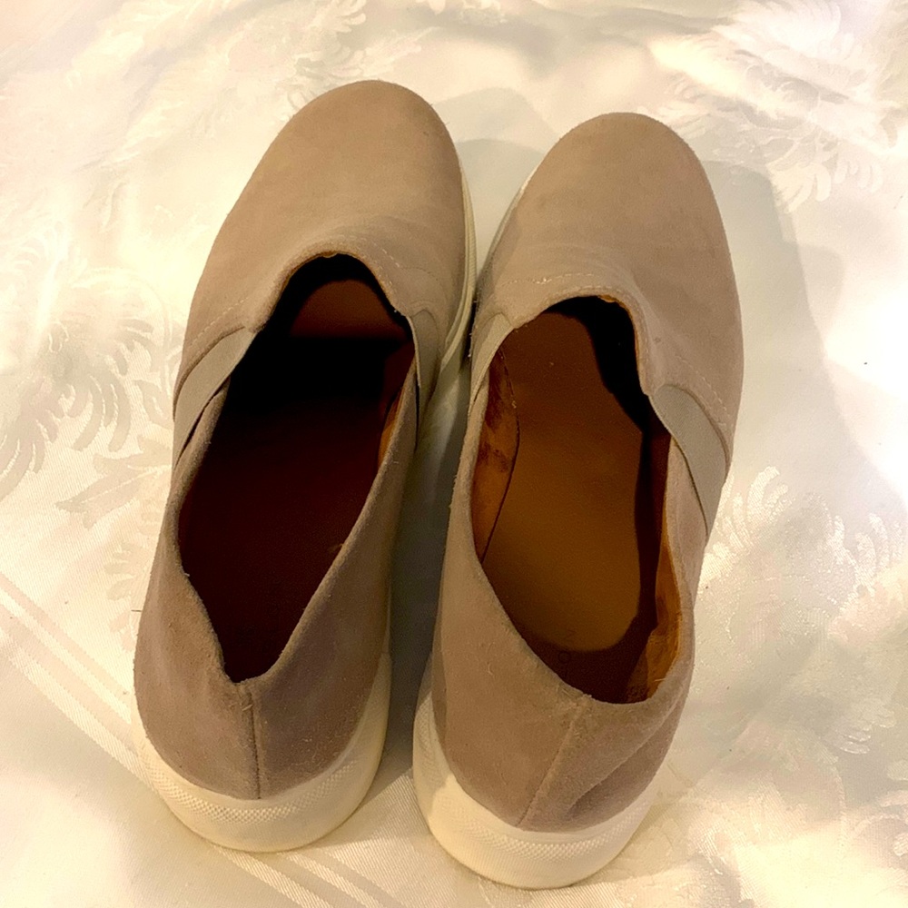 Caslon slip on suede sneaker